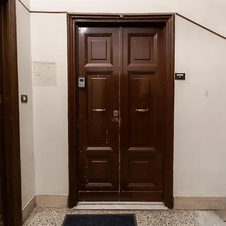 Trastevere Four Seasons Manara Ρώμη